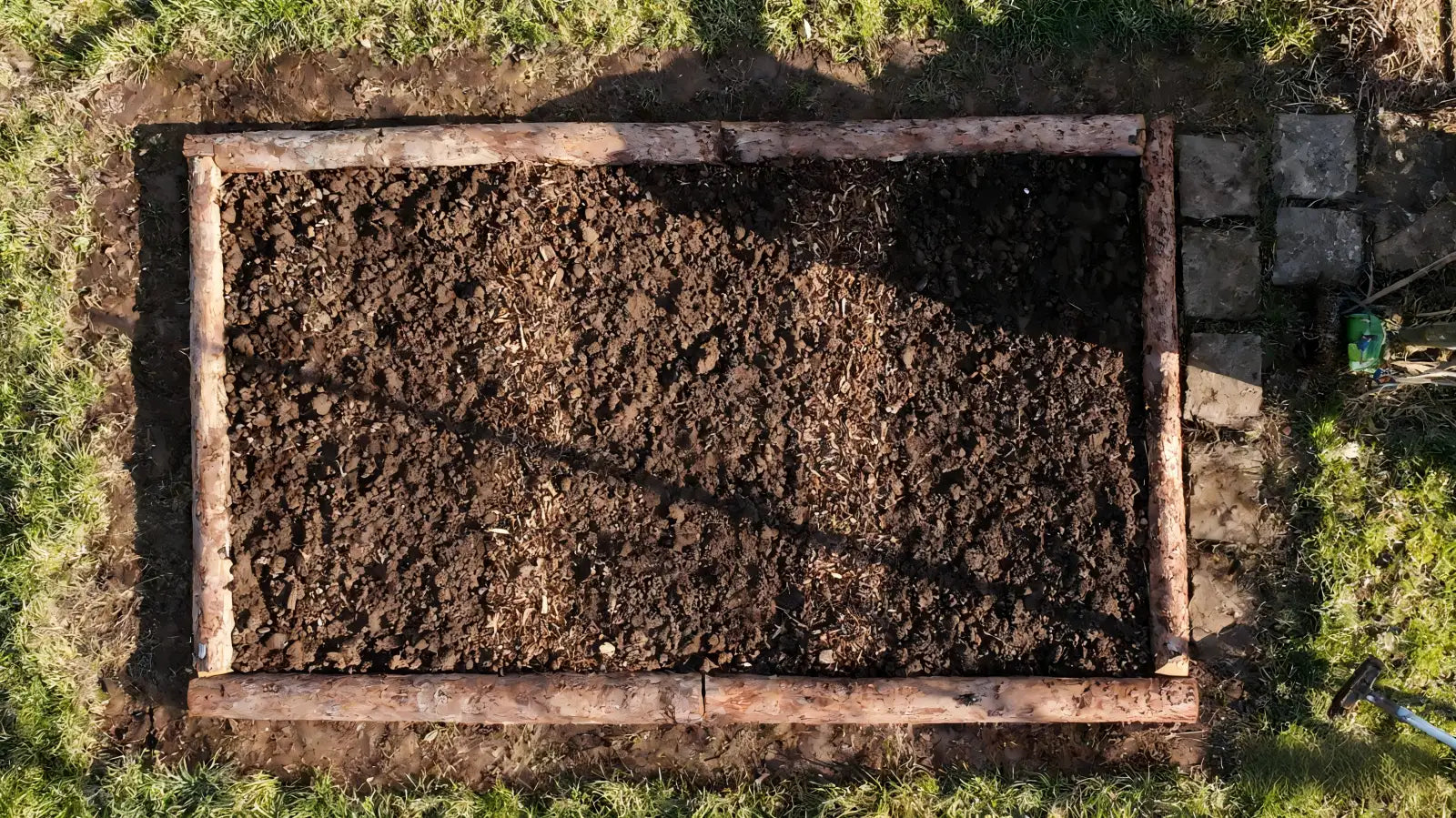 Beet anlegen auf Rasen – Anleitung & Methoden ohne Umgraben